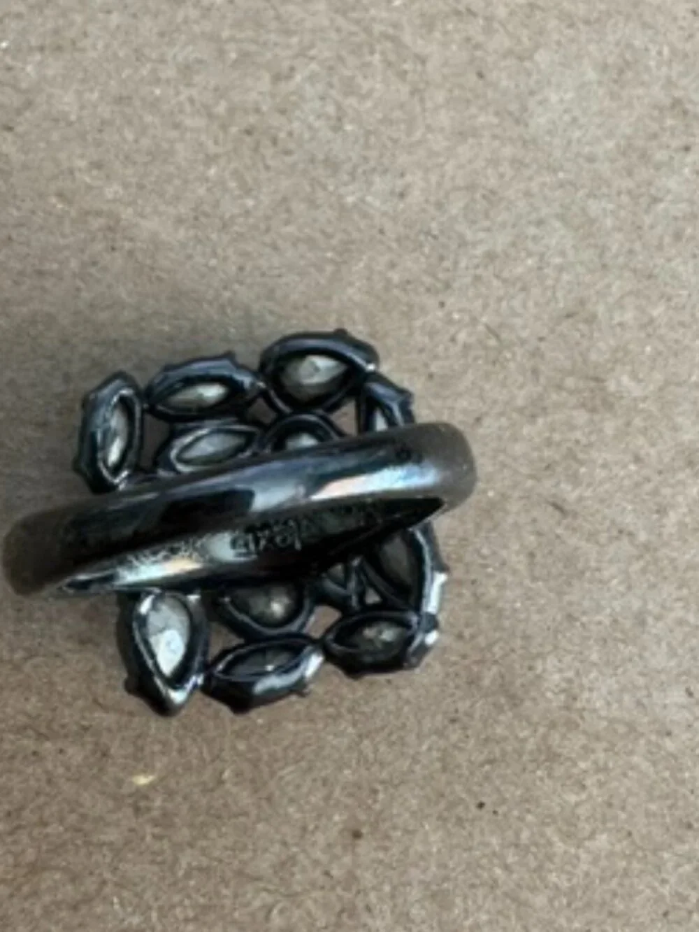 ALEXIS BITTAR CRYSTAL RUTHENIUM PLATED COCKTAIL RING - Picture 2 of 4